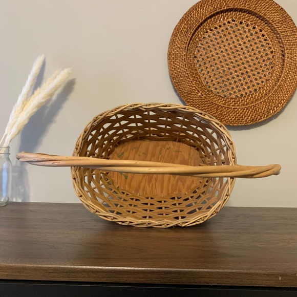 Vintage Wicker Rattan Plant Stand Boho Basket - Picture 9 of 11